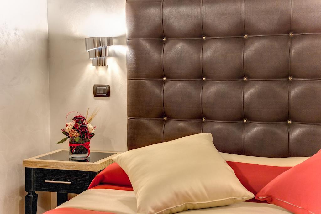 Leonetto Inn Рим Стая снимка