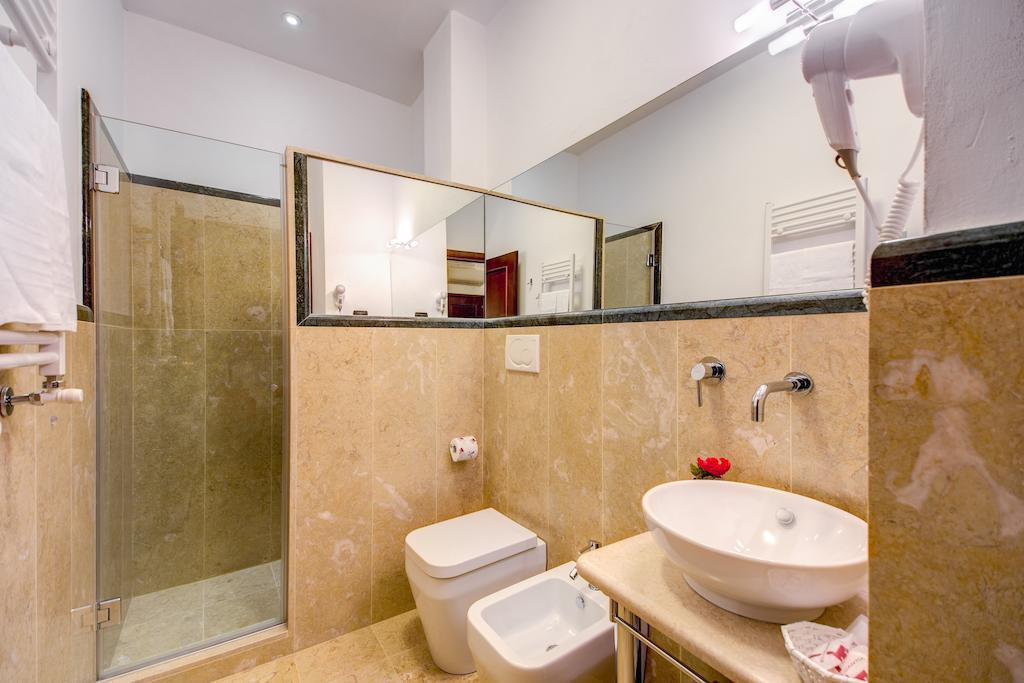 Leonetto Inn Рим Стая снимка